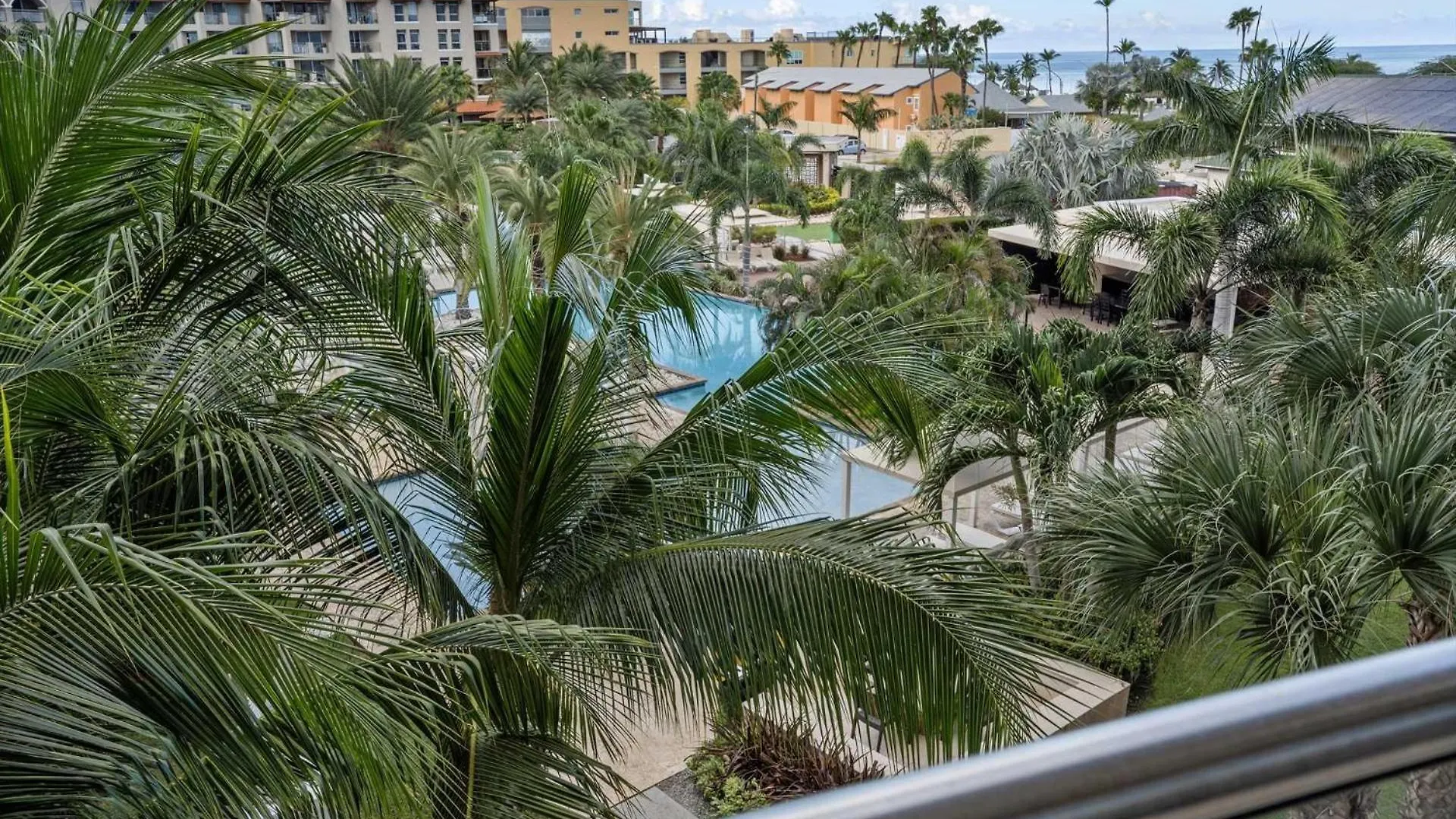 Vakantiehuis Beach View - Miramar Pleasure 2Br Condo - Lv308 Palm Beach