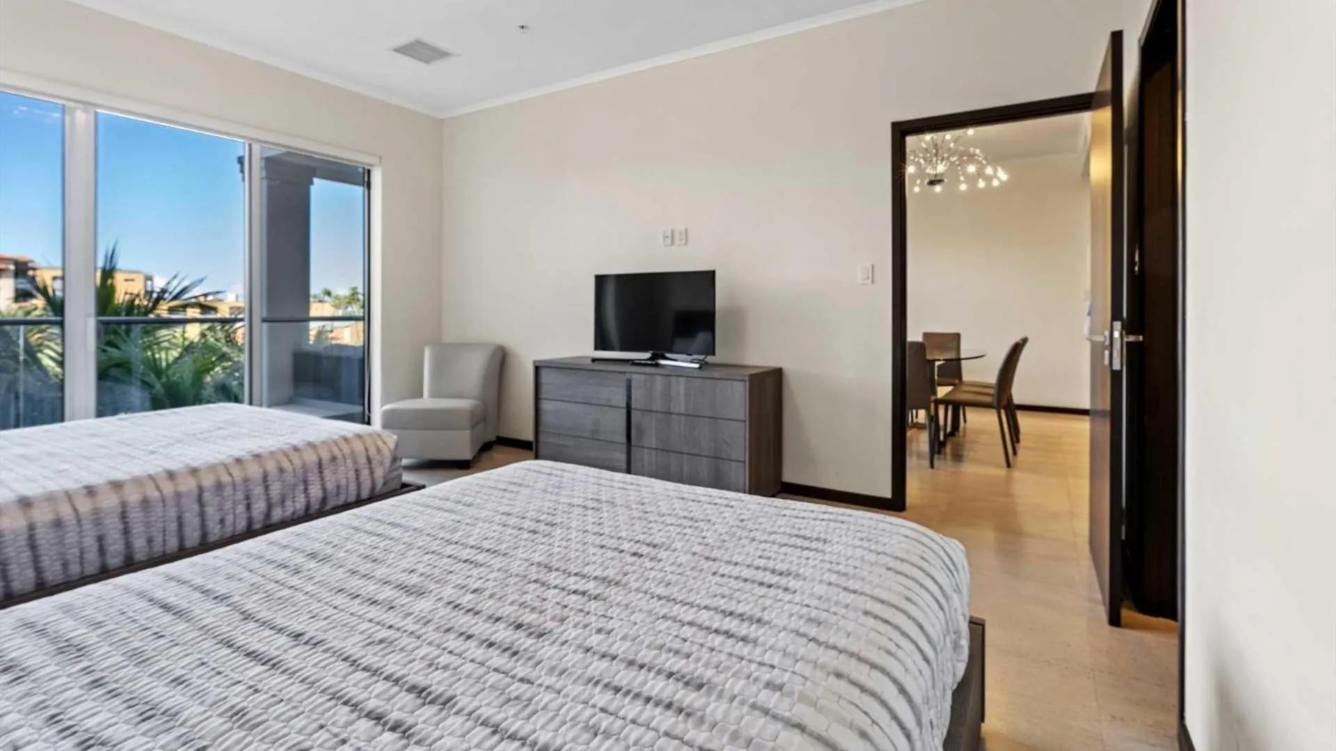 Beach View - Miramar Pleasure 2Br Condo - Lv308 Palm Beach 0*,