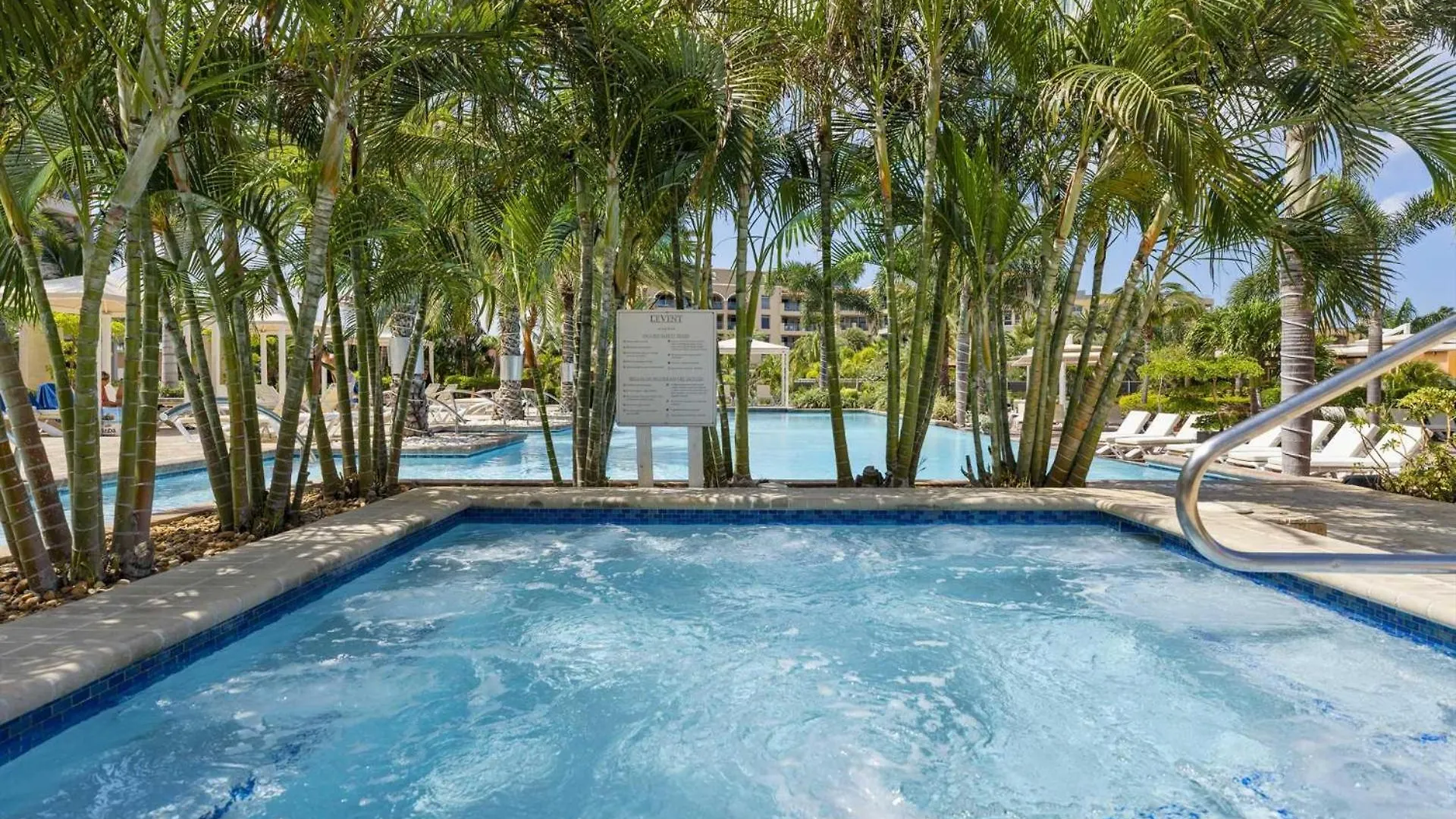 Vakantiehuis Beach View - Miramar Pleasure 2Br Condo - Lv308 Palm Beach